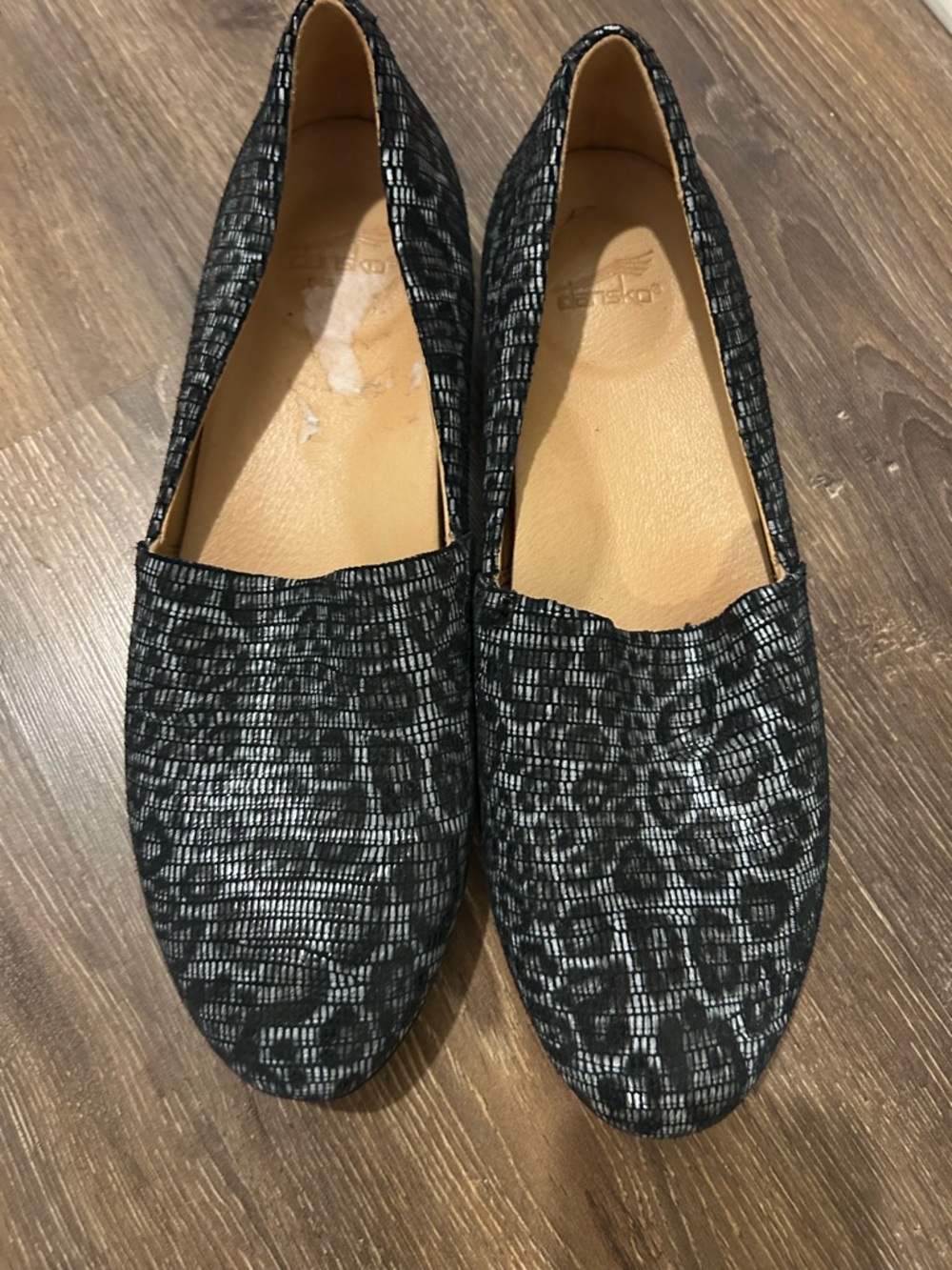 Dansko Black and Gray Patterned Slip-On Flats